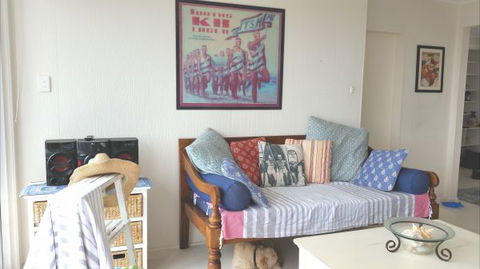 Headlands Beach House - Accommodation 4U 2