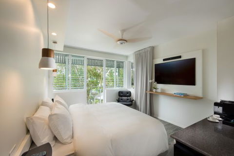 Heart Hotel And Gallery Whitsundays - Accommodation 4U 3