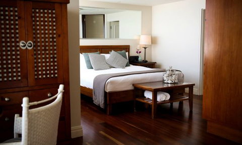 Jonahs - Accommodation 4U 1