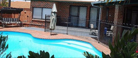 Karina Mews B&B - Accommodation 4U 0