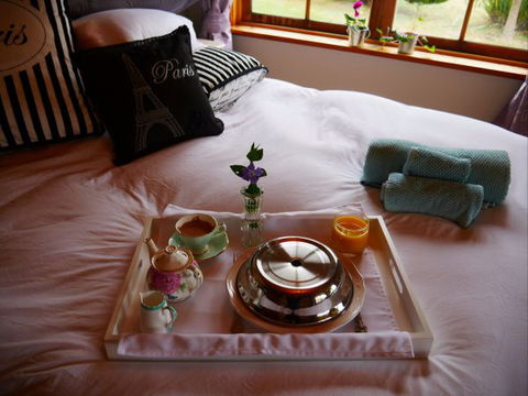 La Perrie Chalet Bed And Breakfast - Accommodation 4U 1
