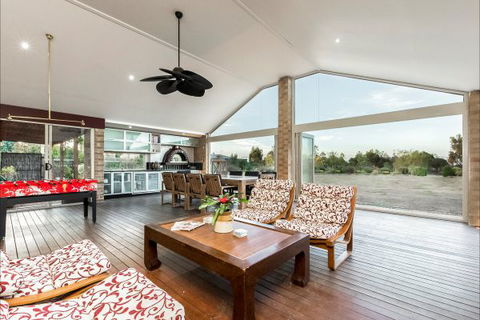 La Bella Vita - Accommodation 4U 4