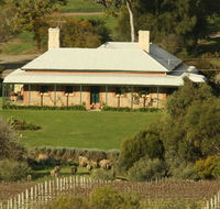 White Hill Estate - Accommodation 4U