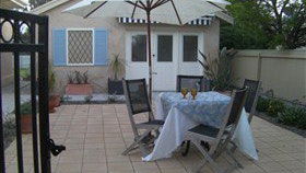 The Studio- 82 Victoria Parade - Accommodation 4U 0