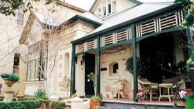 Water Bay Villa Bed And Breakfast - Accommodation 4U 0