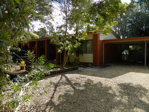 Melaleuca Grove Holiday Units & Motor Inn - Accommodation 4U 5