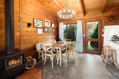 Mt Bellevue Lodge - King Valley - Accommodation 4U 6