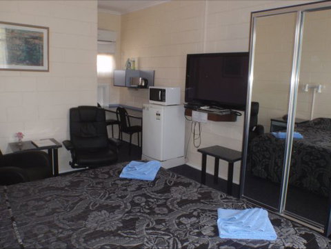 Murray Bridge Central Olympic Motel And Cottages - Accommodation 4U 4