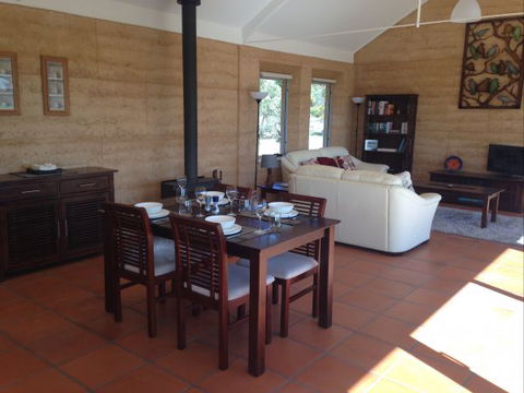 Muntiri Lodge Eco Retreat - Accommodation 4U 3