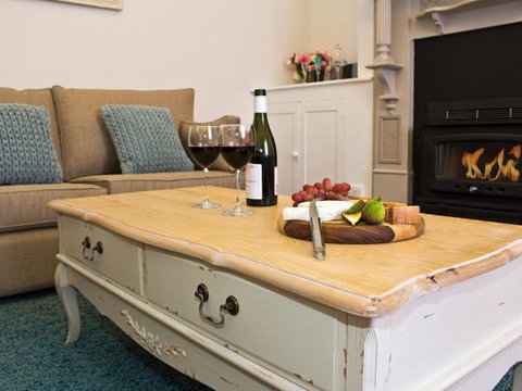 Queen's Cottage Barossa Valley - Accommodation 4U 3