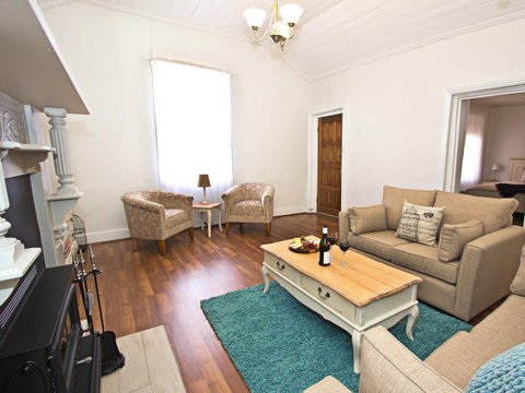 Queen's Cottage Barossa Valley - Accommodation 4U 10