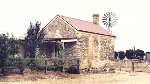 Redwing Farm - Shearers Quarters - Accommodation 4U 2