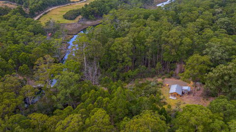 Saintys Creek Cottage - Accommodation 4U 1