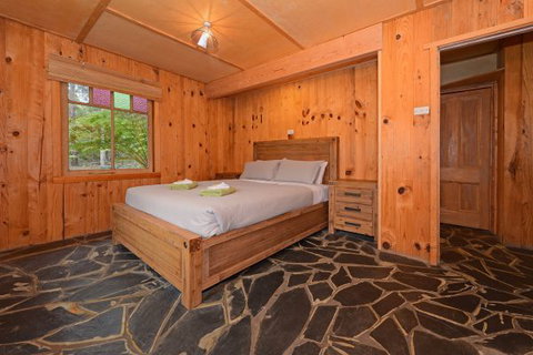 Saintys Creek Cottage - Accommodation 4U 2