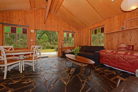 Saintys Creek Cottage - Accommodation 4U 3