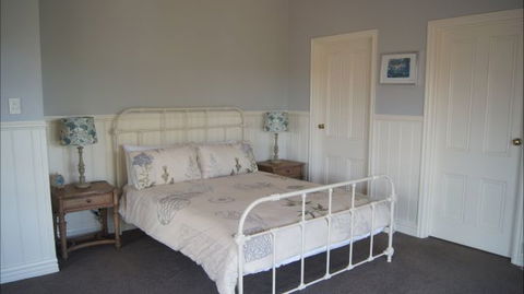 Shearer's Hill - Luxury Farm Stay - Accommodation 4U 4