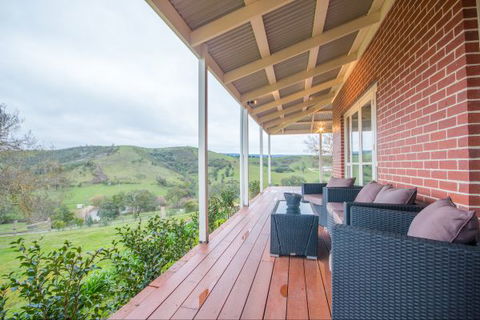 Shearer's Hill - Luxury Farm Stay - Accommodation 4U 6