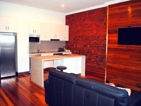 Sublime Spa Apartments On Murphy - Accommodation 4U 0
