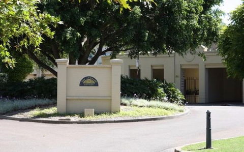 The Lombard Estate Sydney - Accommodation 4U 0