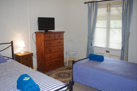 The Club Clifton - Accommodation 4U 4