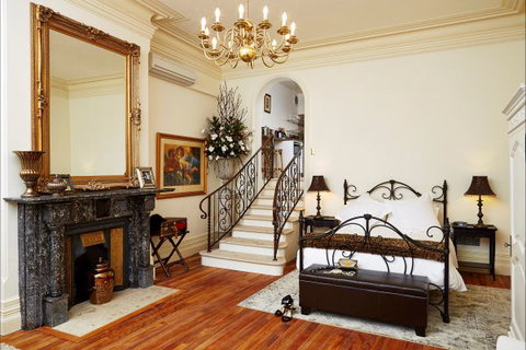 The Suites, Villa Belgravia - Accommodation 4U 1