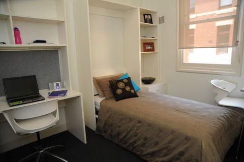 Yarra House - Accommodation 4U 1
