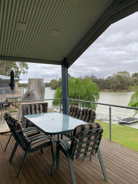 21 Old Murbko Road Morgan - River Shack Rentals - Accommodation 4U 0