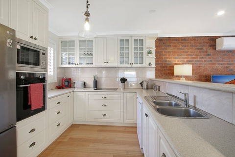 Abbey Rose - Accommodation 4U 0