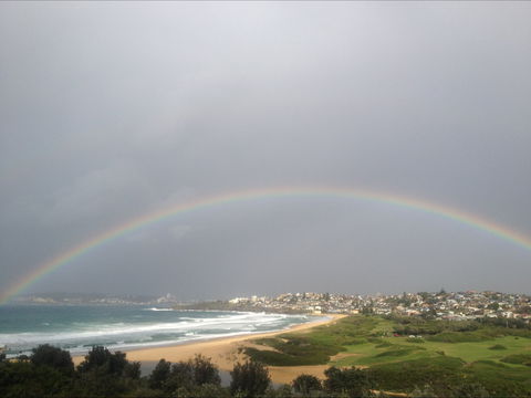 A Beach House Near Manly Two - Accommodation 4U 6