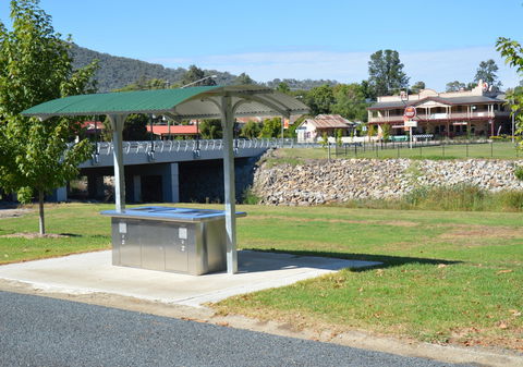 Adelong Golden Gully Caravan Park - Accommodation 4U 2