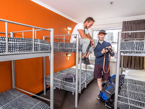 Adelaide Central YHA - Accommodation 4U 2