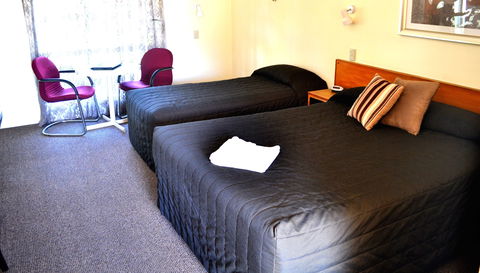 All Settlers Motor Inn - Accommodation 4U 3