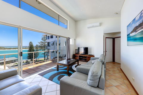 Cerulean Holiday Apartments - Accommodation 4U 2