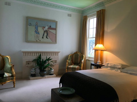 Eastern Beach Art House - Accommodation 4U 2