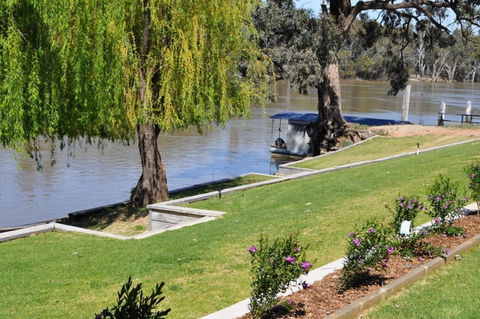 Euston Riverfront Caravan Park And Cafe - Accommodation 4U 3