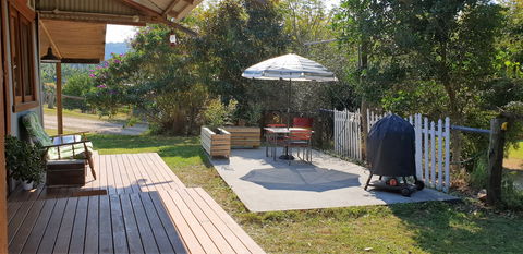Fig Tree Retro Studio - Accommodation 4U 1