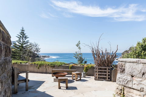Gordon's Bay Retreat - Accommodation 4U 5