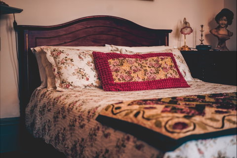 Hamilton House Bed And Breakfast - Accommodation 4U 1