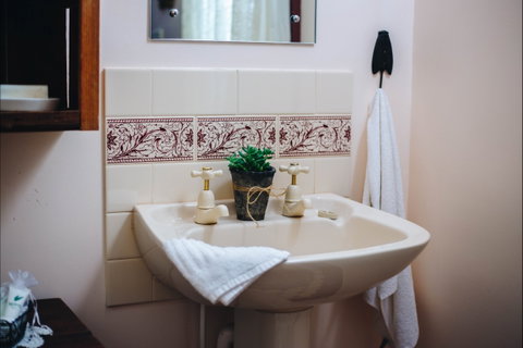 Hamilton House Bed And Breakfast - Accommodation 4U 8