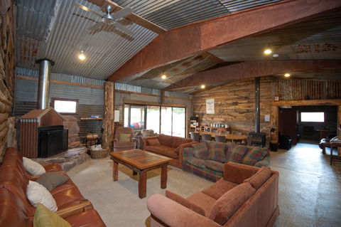 Howqua Valley Views - Accommodation 4U 1