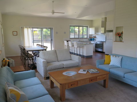 Turtle Bay House - Accommodation 4U 0