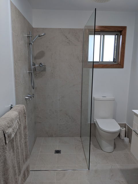 Lake's Folly Studio - Accommodation 4U 3
