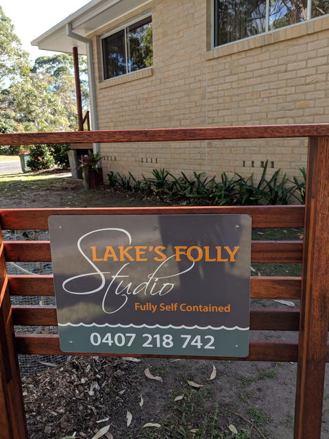 Lake's Folly Studio - Accommodation 4U 5