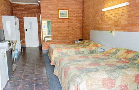 Litchfield Motel - Accommodation 4U 2