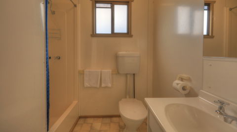 Low Head Tourist Park - Accommodation 4U 8