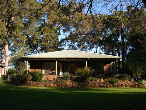 Margaret River Chalets - Accommodation 4U 4