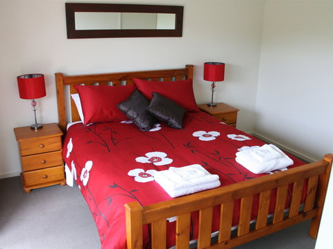 Mirramar House - Accommodation 4U 4