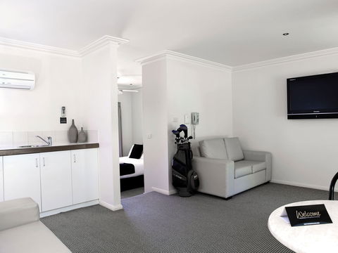 Murray Downs Resort - Accommodation 4U 2