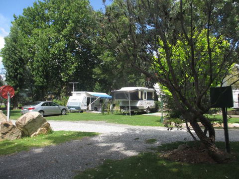Tenterfield Lodge Caravan Park - Accommodation 4U 2