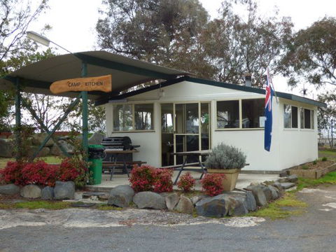 Tenterfield Lodge Caravan Park - Accommodation 4U 8